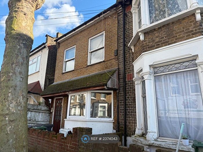 1 Bedroom Flat To Rent In Granleigh Road, London, E11