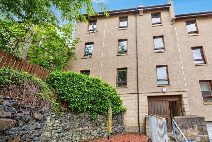 3 Bedroom Flat For Sale In Bridgegate Court, Peebles, EH45