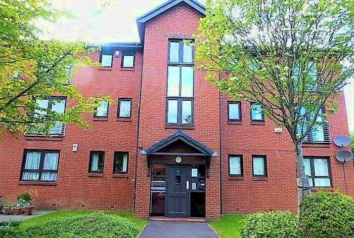 2 Bedroom Flat To Rent In Sutcliffe Court, Glasgow, G13