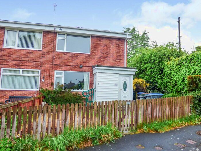 2 Bedroom Flat For Sale In Greenacres Road, Consett, DH8