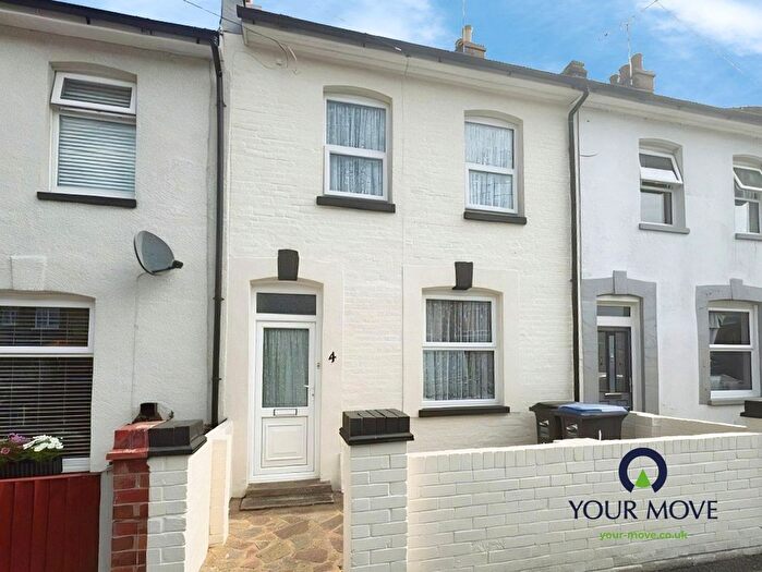 3 Bedroom Terraced House For Sale In Hillbrow Road, Ramsgate, Kent, CT11