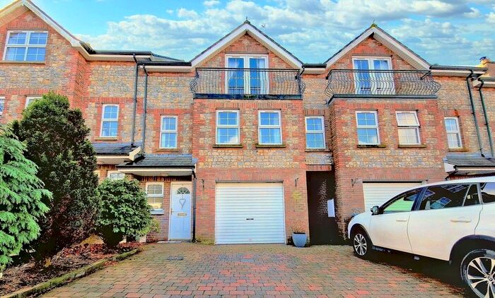 4 Bedroom Town House For Sale In Ellisfield Mews, Straid, Ballyclare, County Antrim, BT39