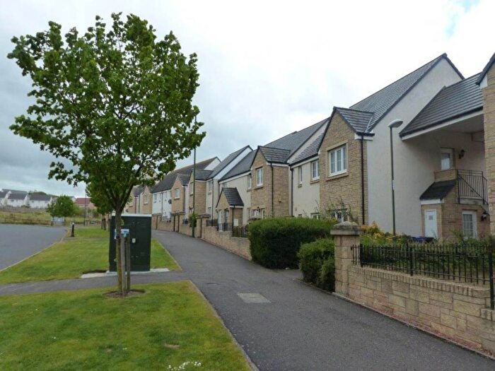 2 Bedroom Flat To Rent In Miners Walk, Dalkeith, EH22