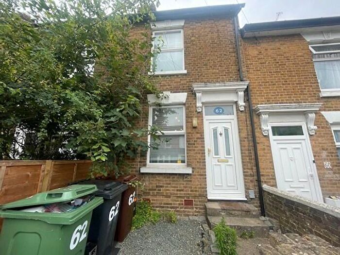 2 Bedroom House To Rent In Whitmore Street, Maidstone, ME16