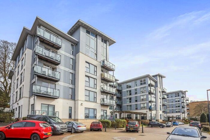 1 Bedroom Flat To Rent In Mckenzie Court, Maidstone, Kent, ME14