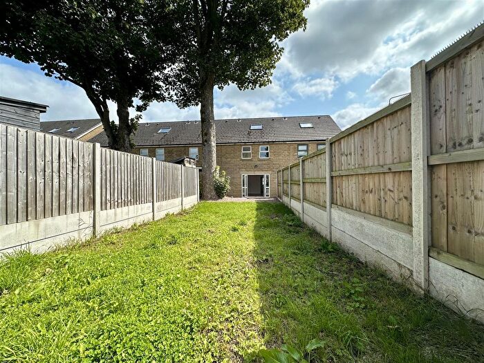 4 Bedroom Terraced House For Sale In Highfield Terrace, New Mills, High Peak, SK22