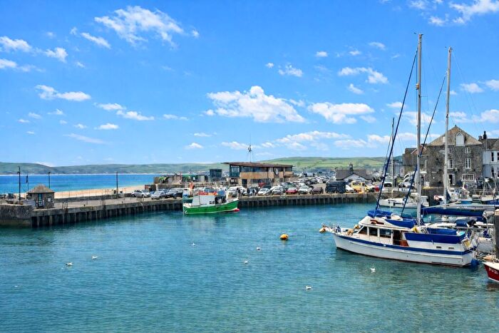 2 Bedroom Apartment For Sale In North Quay, Padstow, PL28