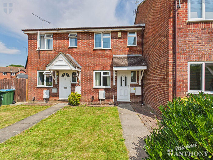 2 Bedroom Terraced House For Sale In Parrot Close, Aylesbury, HP21