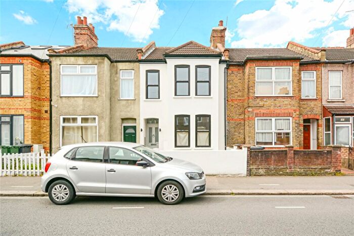 5 Bedroom Terraced House To Rent In Fulbourne Road, Walthamstow, Waltham Forest, E17