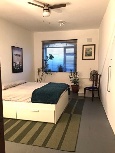 1 Bedroom Flat To Rent In Leswin Road, London, N16