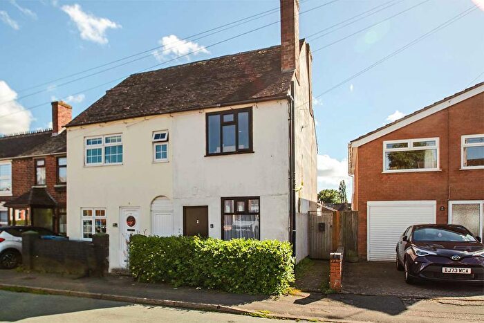 1 Bedroom Semi-Detached House For Sale In Baker Street, Burntwood, WS7