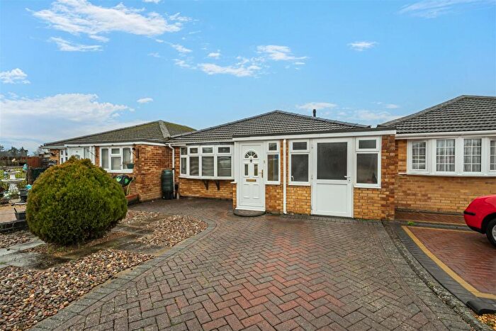 1 Bedroom Bungalow For Sale In Martello Close, Alverstoke, Gosport, PO12