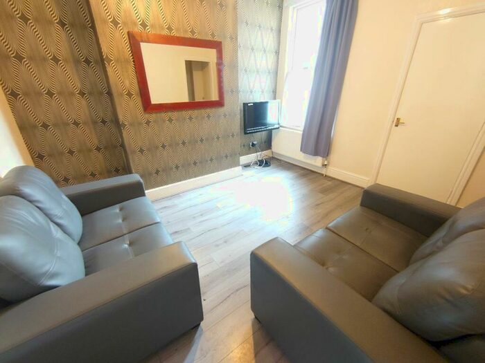 3 Bedroom Terraced House To Rent In Adelaide Road, Kensington, Liverpool, L7