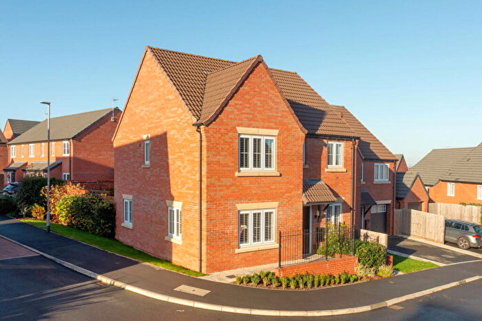 4 Bedroom Detached House For Sale In Dragonfly Close, East Leake, LE12