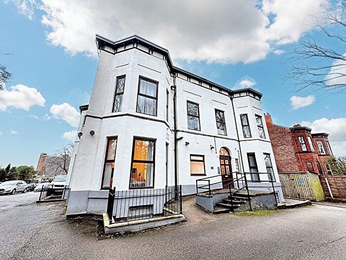 2 Bedroom Flat For Sale In Half Edge Lane, Eccles, M30