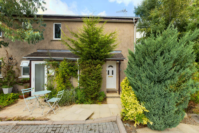 2 Bedroom Apartment To Rent In Lowther Park, Kendal, Cumbria, LA9