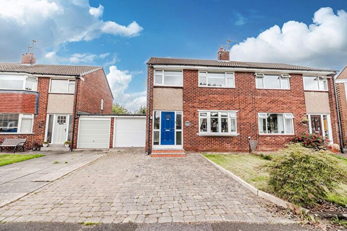 3 Bedroom Semi-Detached House For Sale In Pont View, Ponteland, Newcastle Upon Tyne, NE20