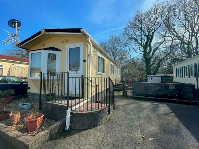 1 Bedroom Park Home For Sale In Green Hedges, Bryncoch, Neath, SA10