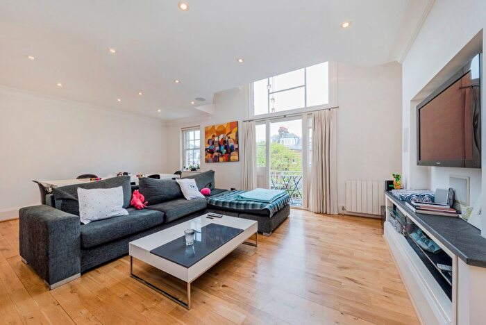 3 Bedroom Flat To Rent In Adamson Road, Swiss Cottage, NW3