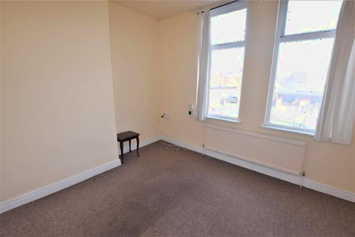 1 Bedroom Apartment To Rent In Barlow Moor Road, Manchester, M21