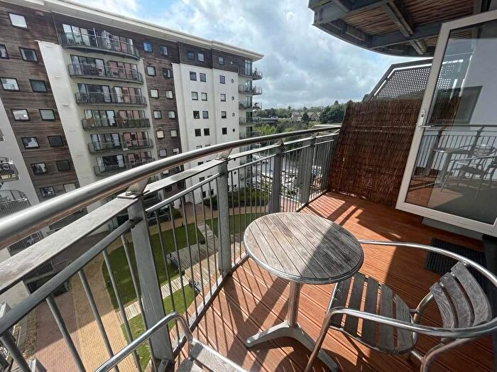 1 Bedroom Flat For Sale In Roma, Watkiss Way, Cardiff, CF11