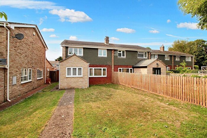 3 Bedroom Semi-Detached House For Sale In Bramley Close, Olveston, BS35