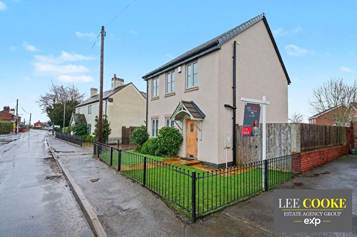 3 Bedroom Detached House For Sale In Edgmond Gardens, Off Long Street, Wheaton Aston, ST19