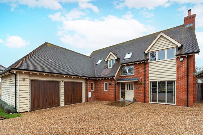 4 Bedroom Detached House For Sale In The Old Pound, Wootton, OX13