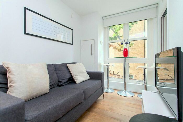 1 Bedroom Flat To Rent In Bruges Place, London, NW1