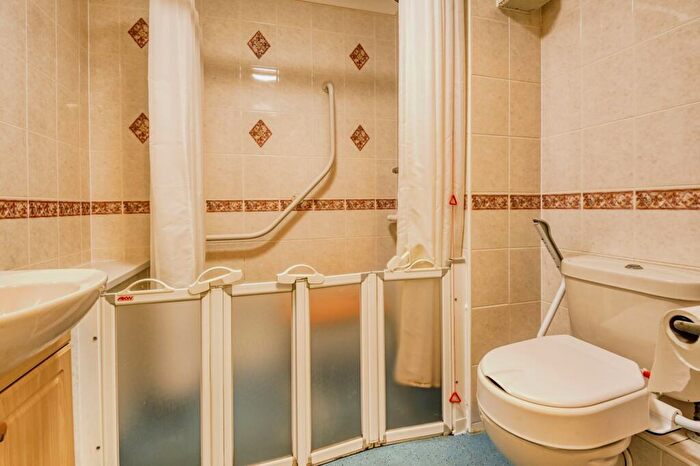 1 Bedroom Apartment For Sale In Owen Court, Sutton Coldfield, B75