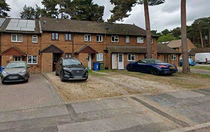 2 Bedroom Terraced House To Rent In Queens Pine, Bracknell, Berkshire, RG12