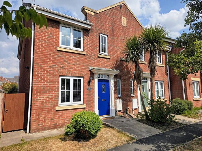 3 Bedroom Semi-Detached House To Rent In Marine Crescent, Buckshaw Village, Chorley, PR7