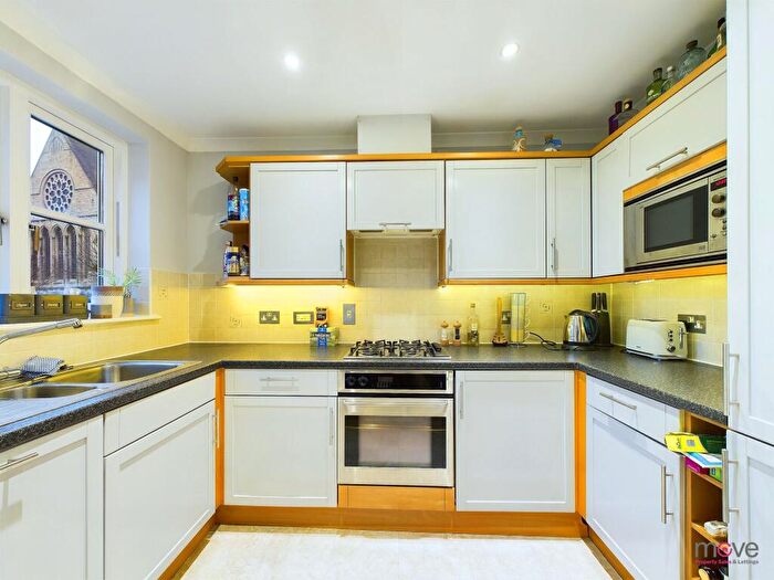 2 Bedroom Apartment For Sale In St. Georges Place, Cheltenham, GL50