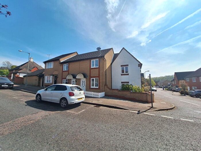 2 Bedroom End Terrace House To Rent In Davis Road, Chafford Hundred, Grays, RM16