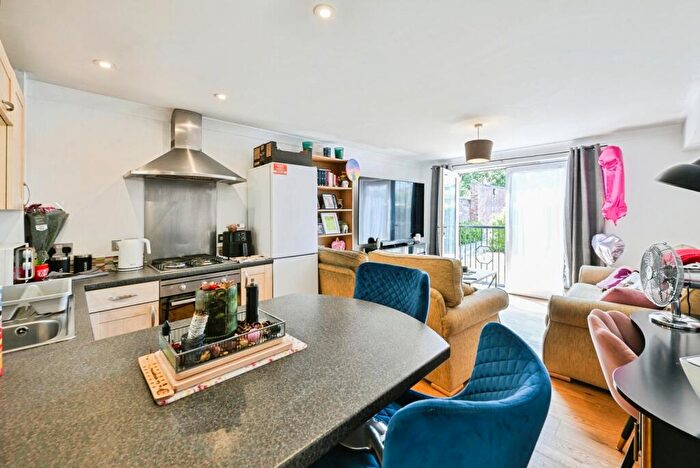 1 Bedroom Flat For Sale In Seymour Road, West Bridgford, Nottingham, Nottinghamshire, NG2