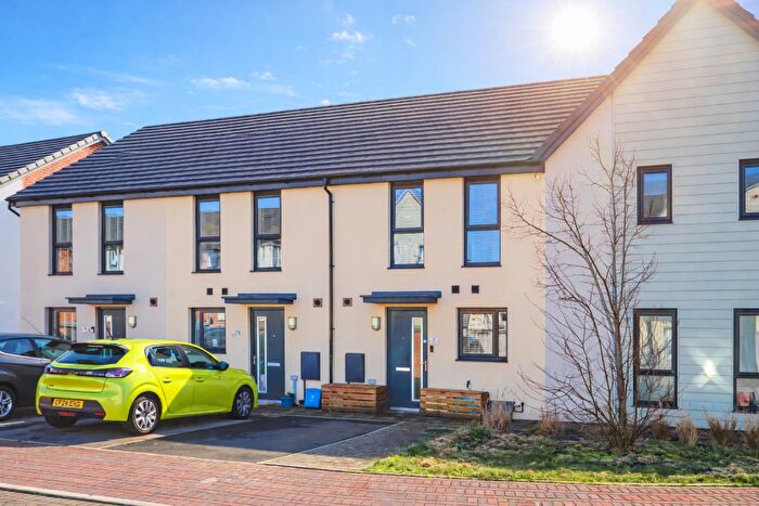 2 Bedroom Terraced House For Sale In Ffordd Pentre, Barry, CF62