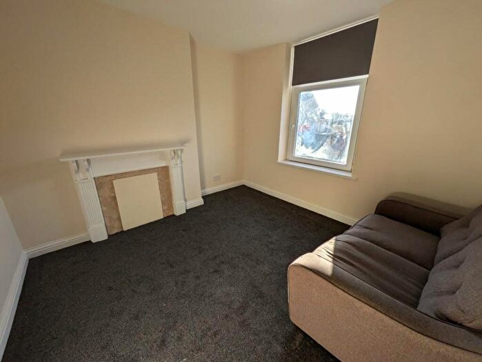 1 Bedroom Apartment To Rent In Splott Road, Cardiff, CF24