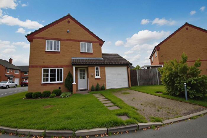 3 Bedroom Detached House To Rent In Buttercup Way, Norwich, NR5