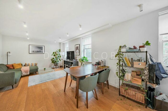 2 Bedroom Apartment To Rent In Mansion House Apartments, Kennington Park Road, SE11