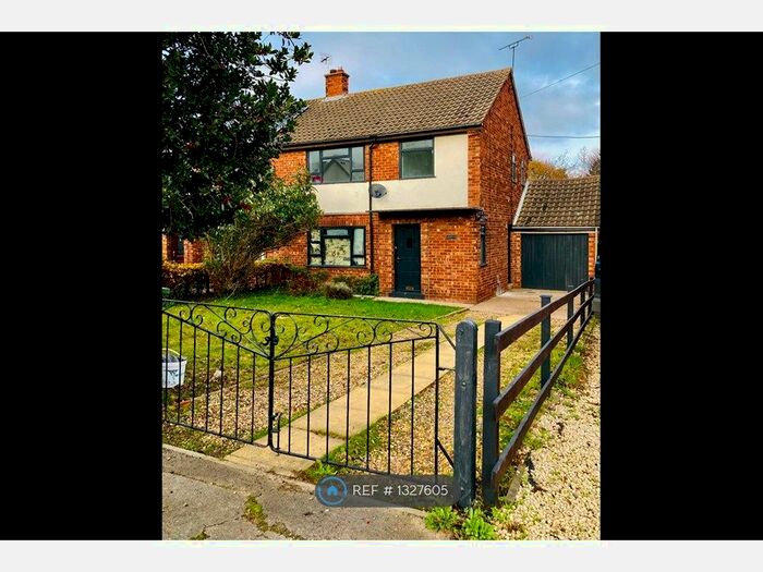 3 Bedroom Semi-Detached House To Rent In Priestgate, Newark, NG22
