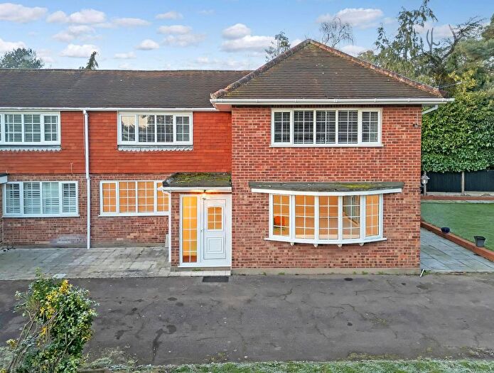 4 Bedroom Semi-Detached House To Rent In Abridge Road, Theydon Bois, Epping, CM16