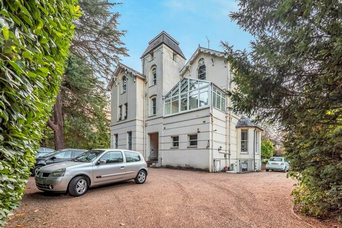 Studio To Rent In Pine Trees, Portsmouth Road, Esher, Surrey, KT10