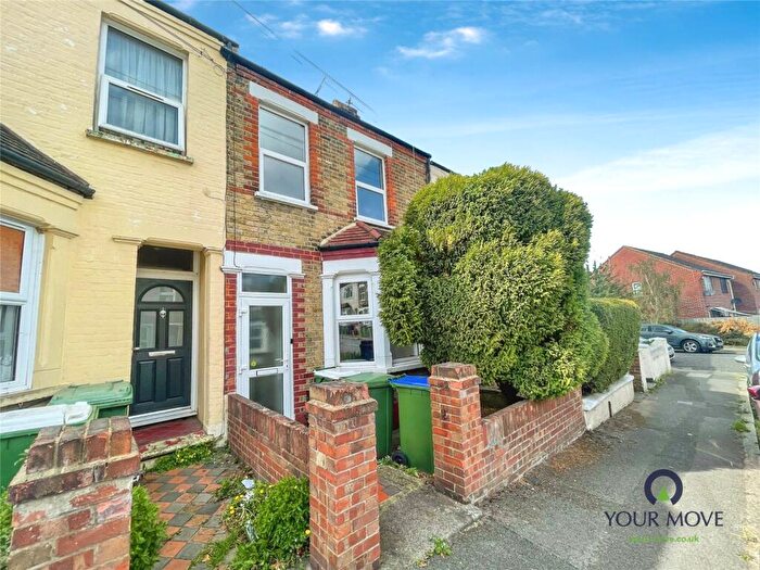 3 Bedroom Terraced House For Sale In Vickers Road, Erith, DA8
