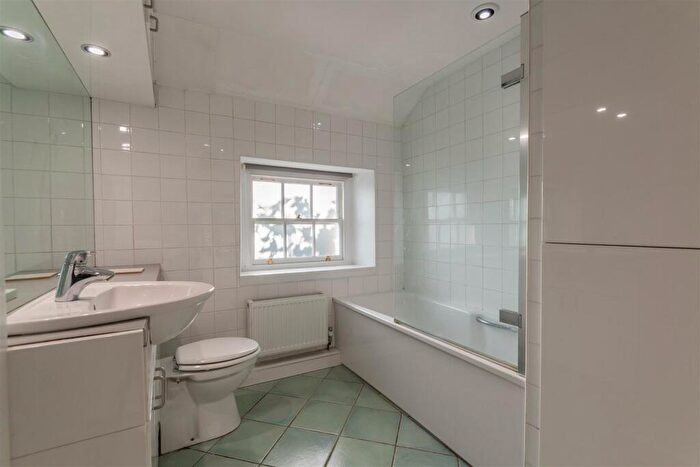 2 Bedroom Detached House To Rent In Slad, Stroud, GL6