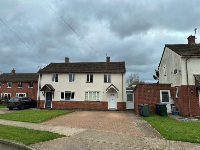 2 Bedroom Semi-Detached House To Rent In Oak Lane, Ambrosden, OX25