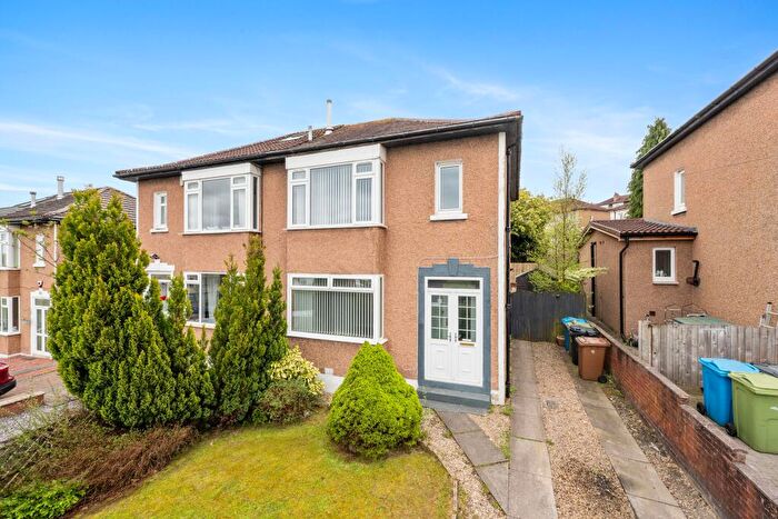 3 Bedroom Semi-Detached House To Rent In Morven Drive, Clarkston, East Renfrewshire, G76