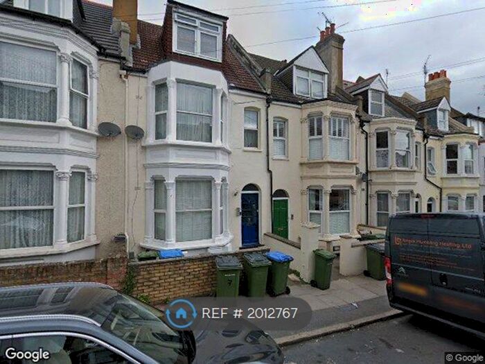 2 Bedroom Flat To Rent In Floyd Road, London, SE7