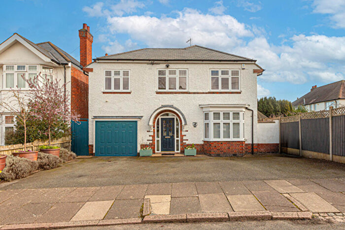 4 Bedroom Detached House For Sale In Eastfield Road, Western Park, LE3