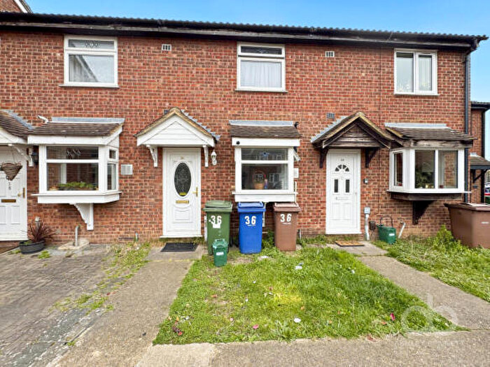 2 Bedroom Terraced House For Sale In Falcon Avenue, Grays, RM17