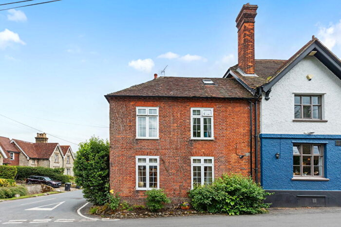 3 Bedroom Semi-Detached House For Sale In Bull Road, Birling, West Malling, Kent, ME19